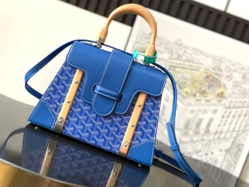 Saïgon PM Saco Azul do Céu