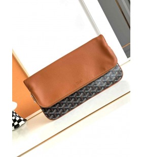 Sainte-Marie GM Clutch Dubh & Tan