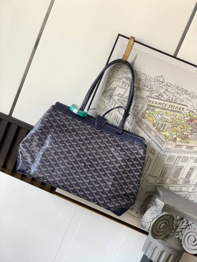 Torba Bellechasse Biaude PM w kolorze granatowym