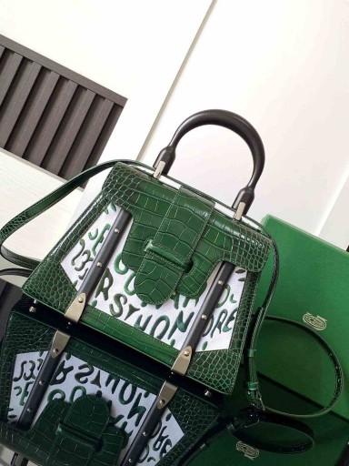 Saïgon PM Geanta din Piele de Crocodil Brodat Verde
