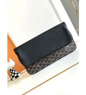 Sainte-Marie GM-Svart Clutch