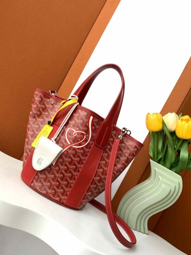 Belharra PM Bag Limited Edition Red