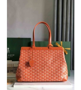 Bellechasse Biaude PM Bag Orange